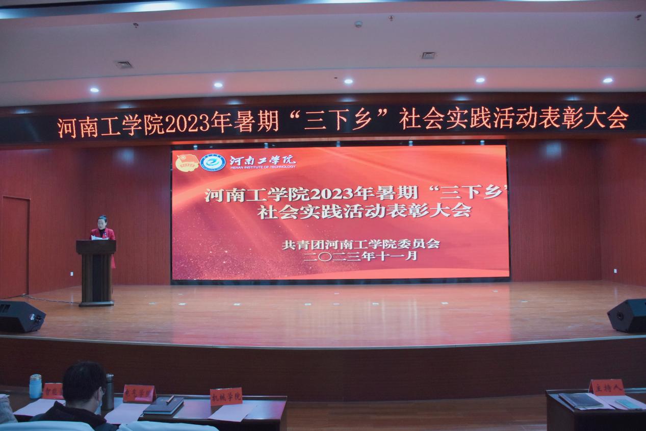 69ad27e30715bc8bd9930a228f60bb4